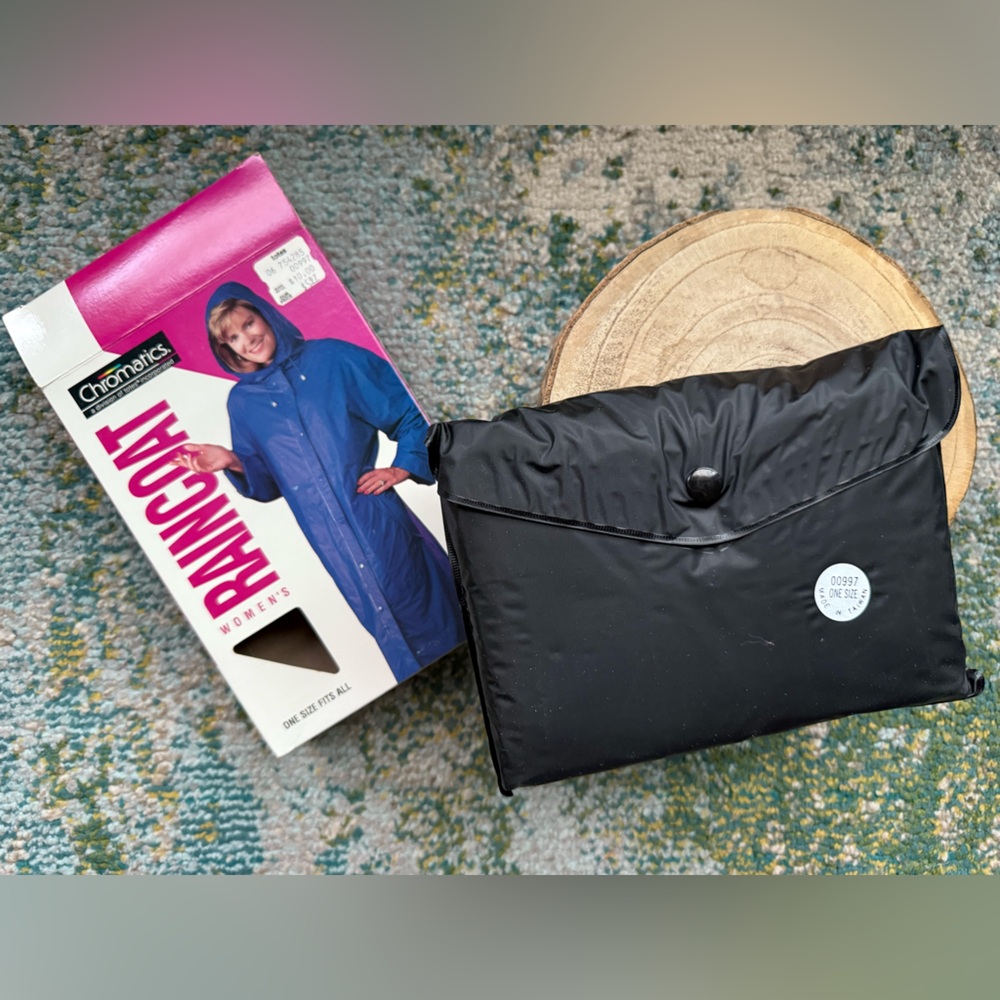 NOS 90s Totes Chromatics black maxi hooded raincoat